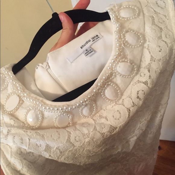 Dress - Picture 3 of 4